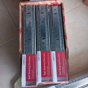 Ray bi giảm chấn Hafele